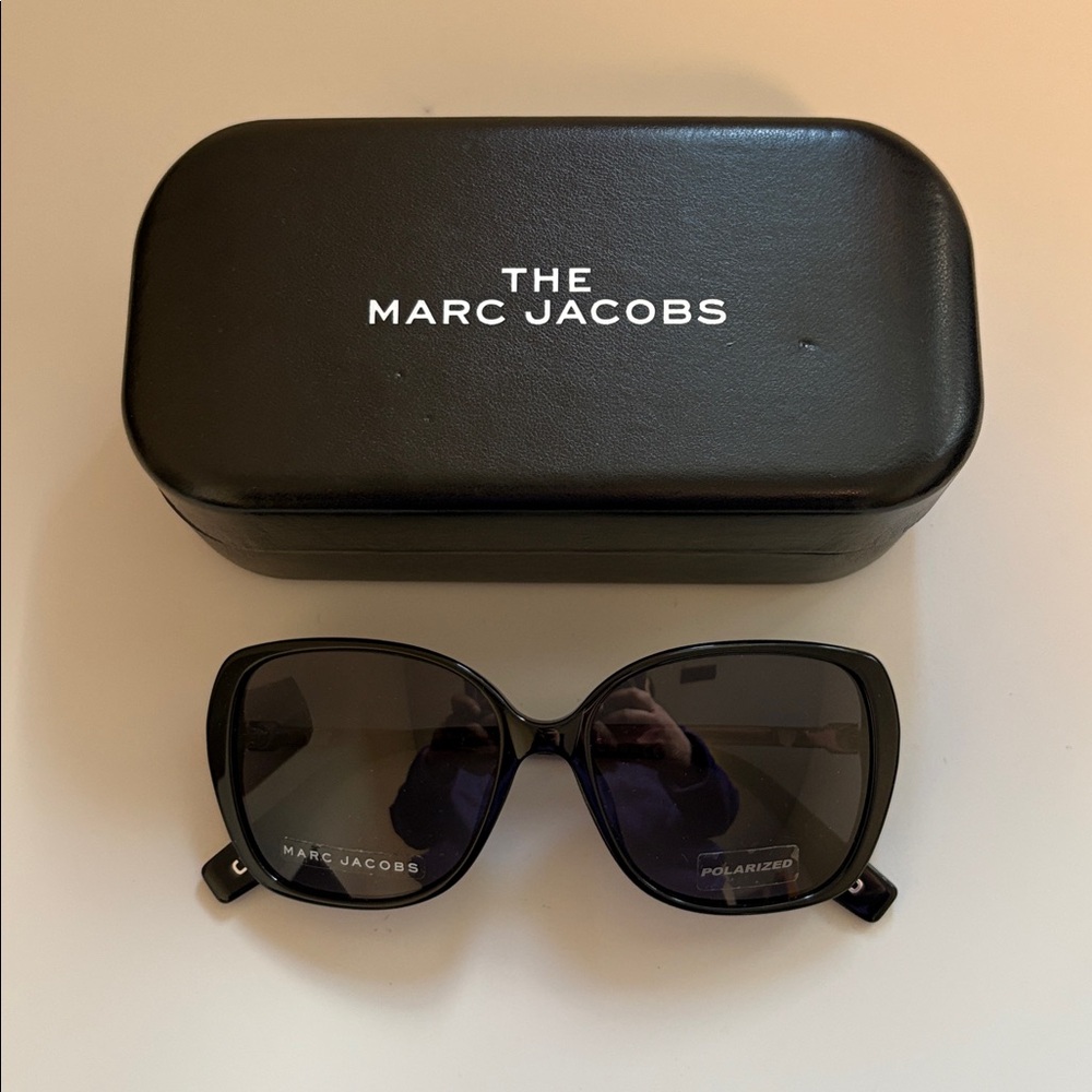NEW [Marc Jacobs] Butterfly Full Rim Black w Silver Designer Sunglasses 304/S - Picture 4 of 11